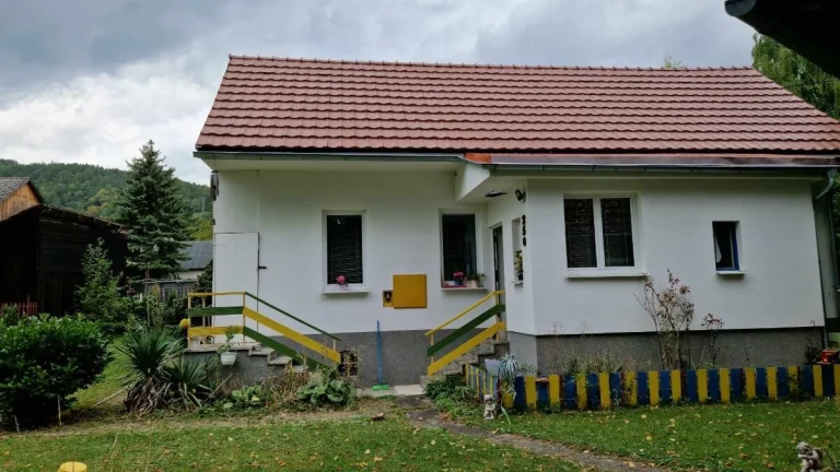 Na predaj rodinný dom v obci Tužina okres Prievidza.