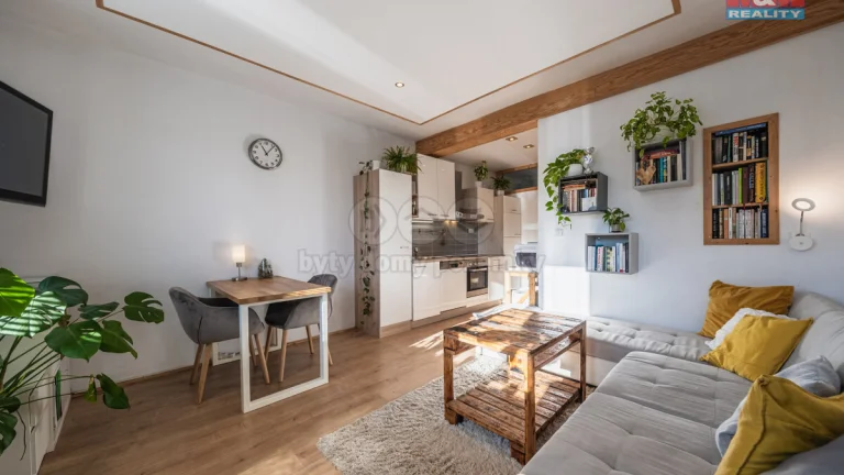 Pronájem bytu 2+kk, 47 m², Praha-Radotín, ul. Na Výšince
