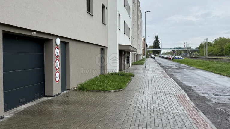 Prodej garážového stání v Pardubicích, ul. Východní