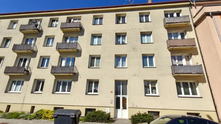 Prodej bytu 1+kk 23 m² Jilemnického 1058, 1 patro.