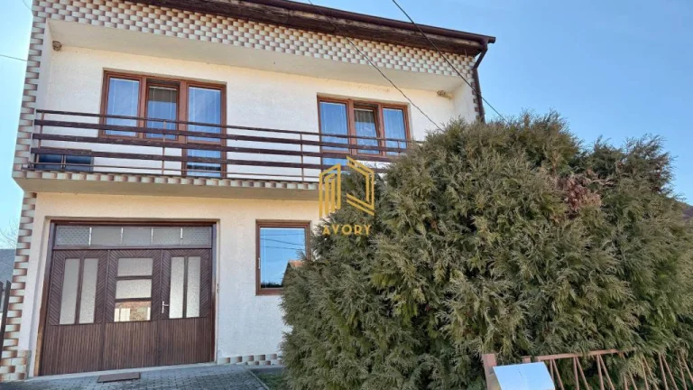 4 - IZB. ROD.DOM, POZEMOK 1306m2, VRBOVCE okr. MYJAVA