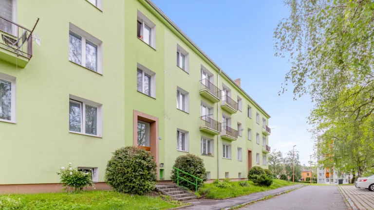 Pronájem slunného bytu 2kk, 54 m², Spojovací ulice, Zruč nad