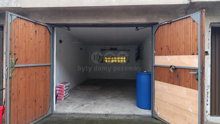 Prodej garáže, 20 m², Trmice, ul. Žižkova