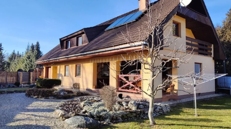 Rodinný dom na Liptove, 6 izieb, pozemok 806 m2