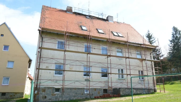 Pronájem bytu 3+kk 47m2, Holýšov