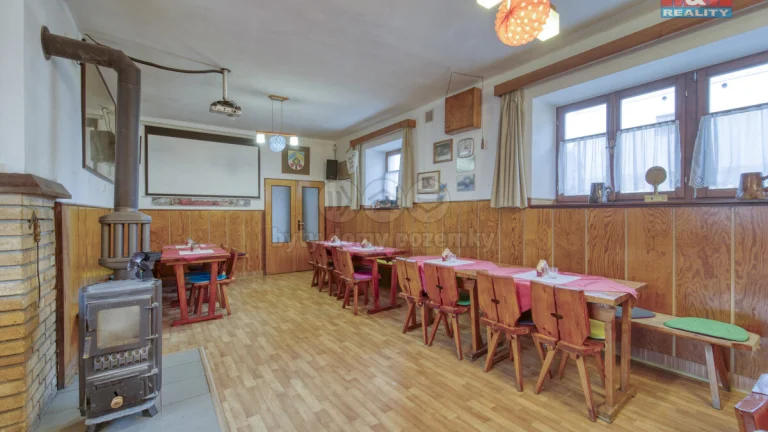 Pronájem hospůdky, stravování, 83 m², Jarov