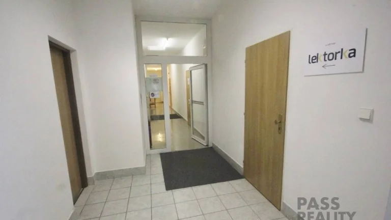Prenájom kancelárie neďaleko centra mesta, Koceľova ulica