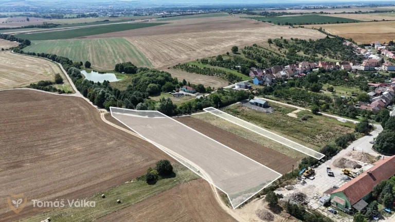 Komerční pozemek nedaleko Uherského Hradiště – 1 ha - Jalubí