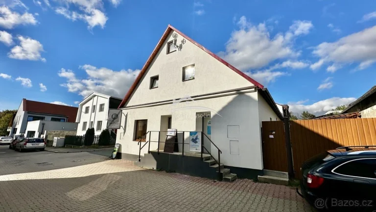 Pronájem komerčních prostor 12m2, Světlá nad Sázavou