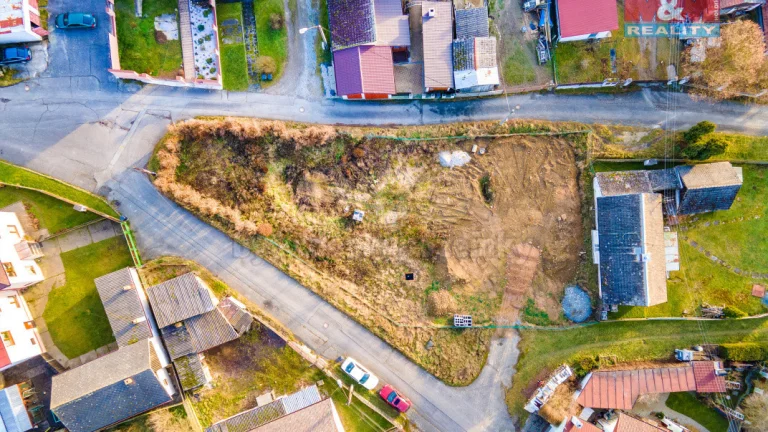 Prodej pozemku k bydlení, 945 m², Líté