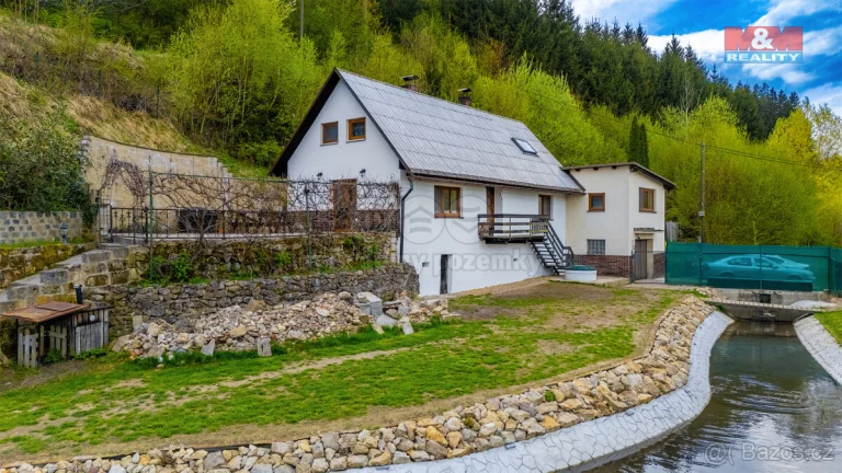 Prodej rodinného domu, 150 m², Český Dub
