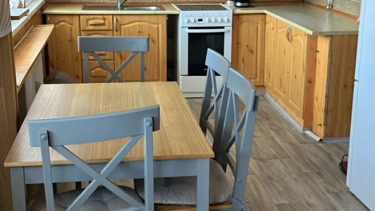 Prodej útulného bytu 3+1, 65 m² se zahrádkou - Zlaté Hory