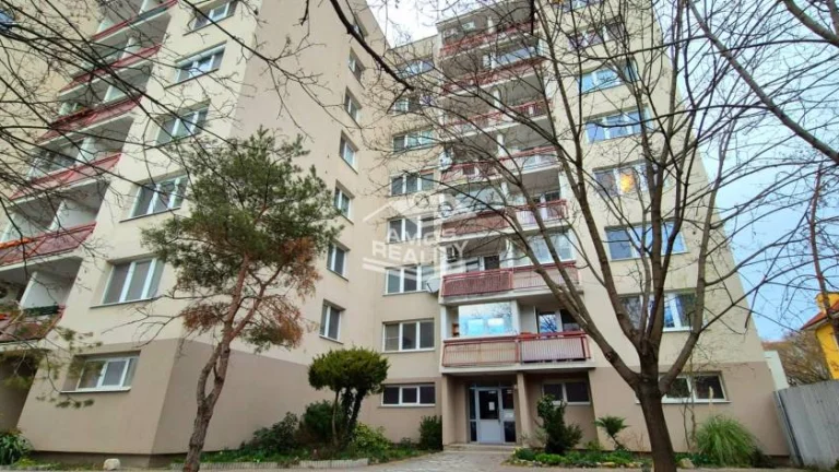 REZERVOVANÉ, 3 i byt 71 m2, Klincová ulica Ružinov, BA