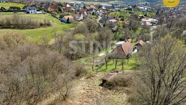 Prodej stavebního pozemku 1141 m2, 132148