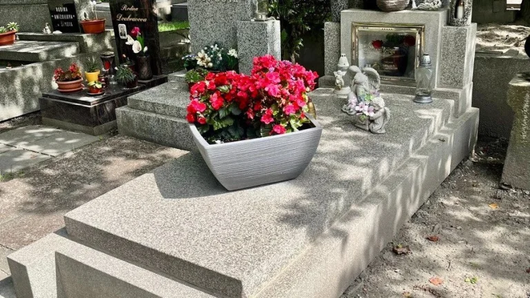 Přenechání nájmu hrobového místa – Hřbitov Kladno II