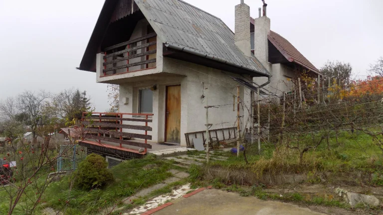 Predaj záhrady s chatou v Skalici časť Lištiny