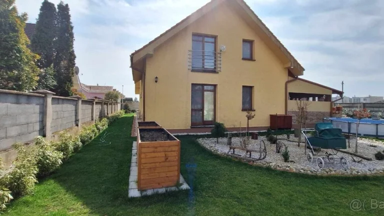 Na predaj 6 i luxusný dom vo vyhľadávanej lokalite v Šali.
