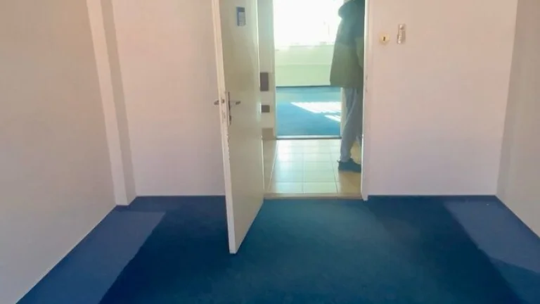 LOW OFFICE RENT | PRONÁJEM KANCELÁŘE OD 4600 KČ, PRAHA 3