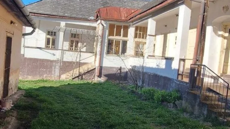 Sedliacka usadlosť na samote, možnosť poľovačky, farmy