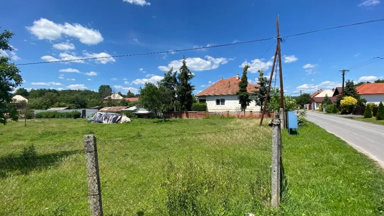 Pozemok Nová Ves