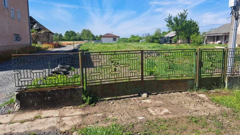 Pozemok na predaj
