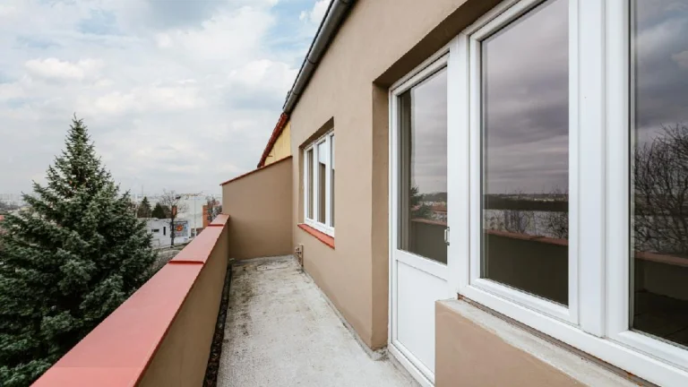 Prodej bytu 2+kk, 44,8 m2, terasa, 4. NP, Praha 4 Michle