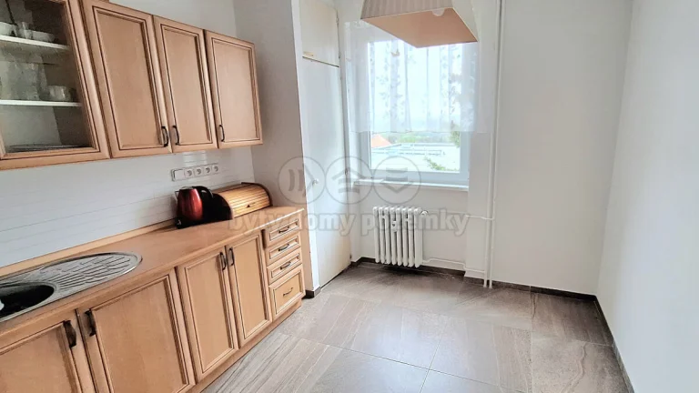 Pronájem bytu 2+1 s lodžií, Rakovník, ul. Zd. Štěpánka