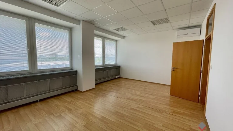 Kancelársky celok 80m2, Drieňová, Ružinov