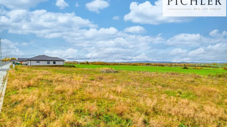 Prodej pozemku k bydlení, 867 m², Cheb, ul. Topolová