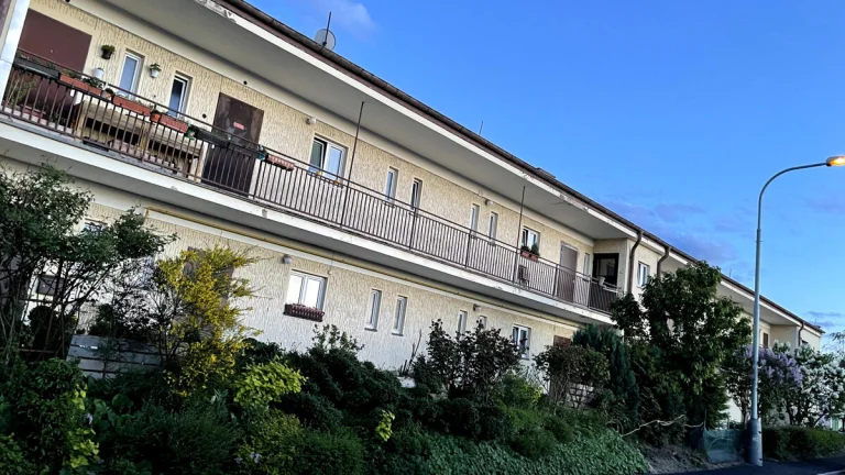Pronájem bytu 2+1/L 49m2 U Trati Praha 10 - Strašnice