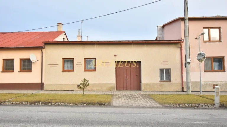 EXKLUZÍVNE / RODINNÝ DOM, VEĽKÁ LOMNICA, POZEMOK 1888m2