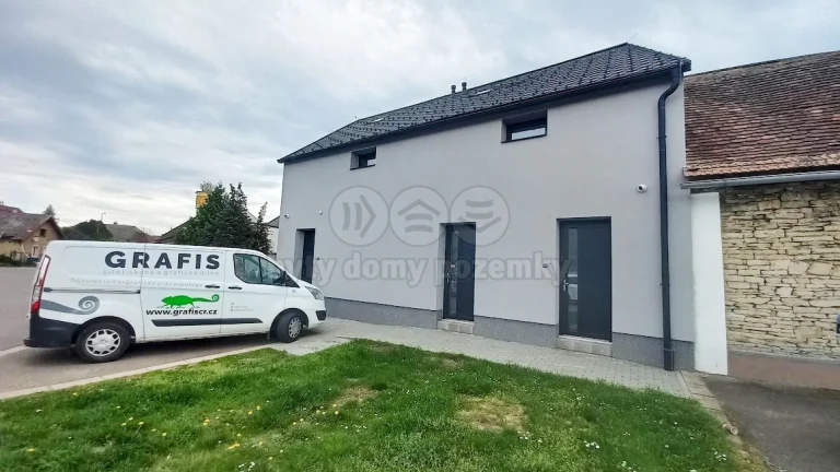 Pronájem bytu 2+kk, 55m 2 v Chrasti, ul. Čeperka