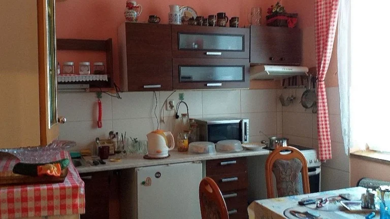 Větší byt 2+1, 102 m2, Nový Bydžov