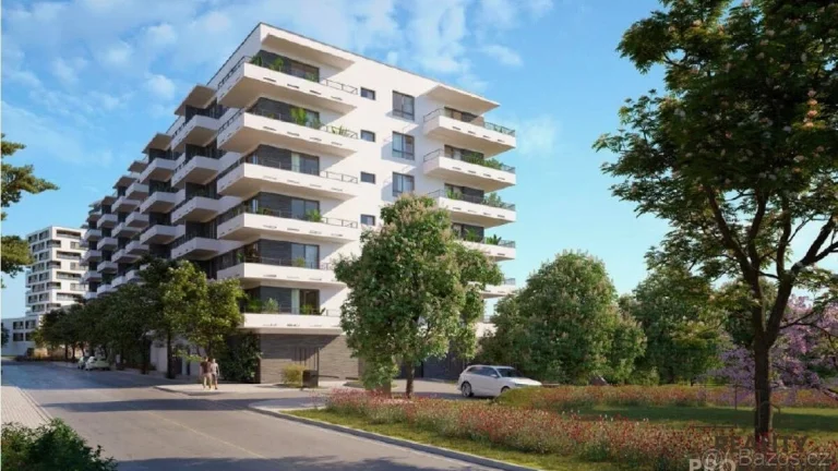 Byt 2 + kk, balkon, kryté garážové stání v Praze 5 - Stodůlk