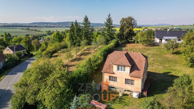 Prodej rodinného domu 3+1 o rozloze 185 m2 s garáží a rozleh