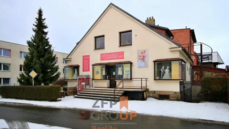Prodej rodinného domu o rozloze 200 m2, ulice Janáčkova, Pol