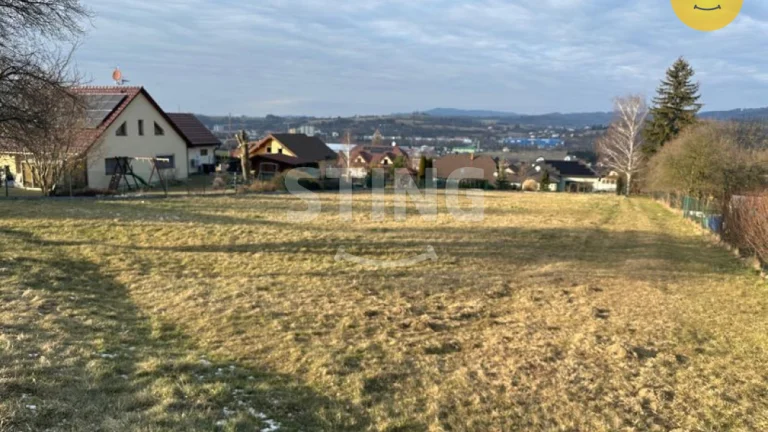 Prodej stavebního pozemku 2034 m2 ve Valašském Meziř, 131777