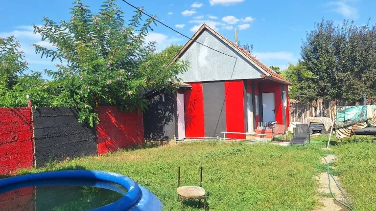 Predaj veľkej dielne s pozemkom