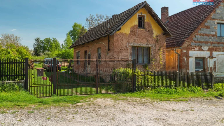 Prodej domu se zahradou 1198m2 v Úlibicích