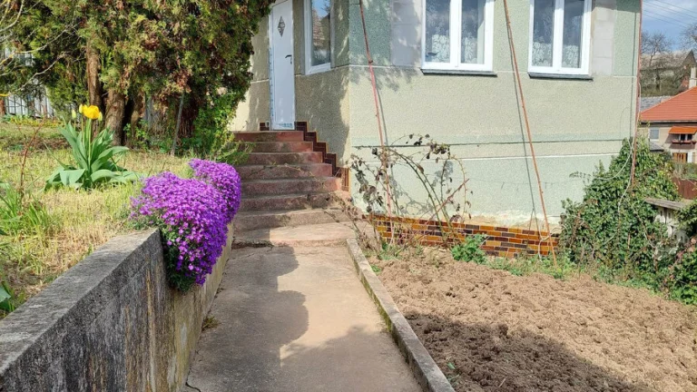 Silica - na predaj nehnuteľnosti