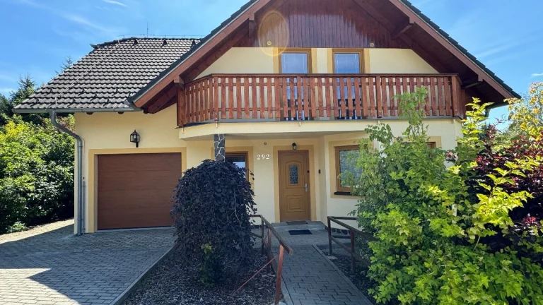 Prodej rodinného domu ,pozemek 957 m²,6kk,Lipno nad Vltavou