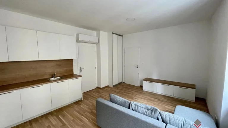 PRENÁJOM: Nový 2i byt v centre, Rajská ul., Staré Mesto