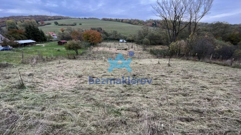 Bez maklérov predám obrovský pozemok v lokalite Svidnička ID