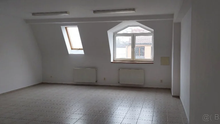 PRENÁJOM NEBYTOVÝ PRIESTOR ILAVA