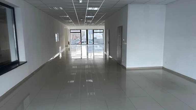 Prenájom - nebytové priestory na pešej zóne - prízemie