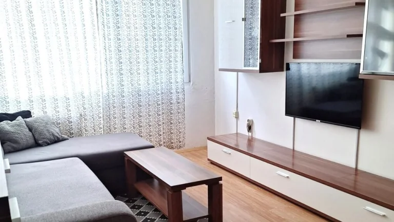 Pronájem bytu 2+kk 40m², ul. J. Suka 262, blok 509, Most