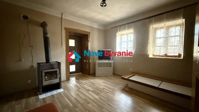 Predaj chalupy na slnečnom pozemku-Svodín(N166-14-FRADE)