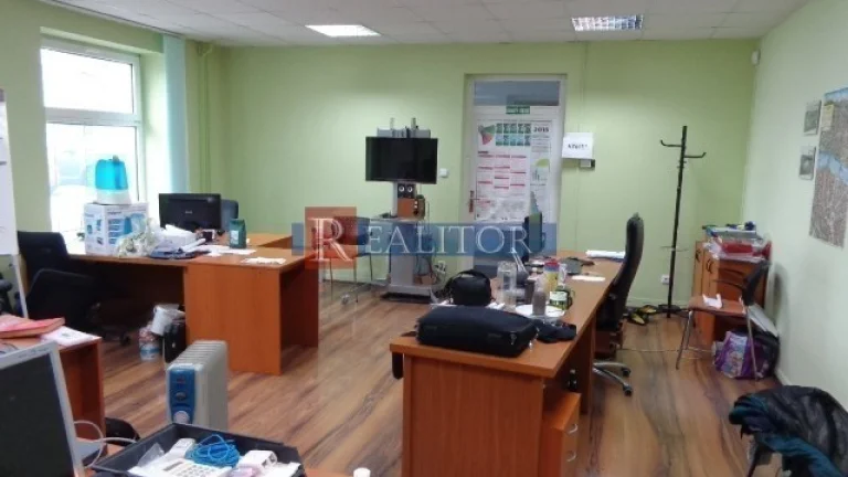 Prenájom - kancelársky priestor 53 m2, Banská Bystrica, Cent