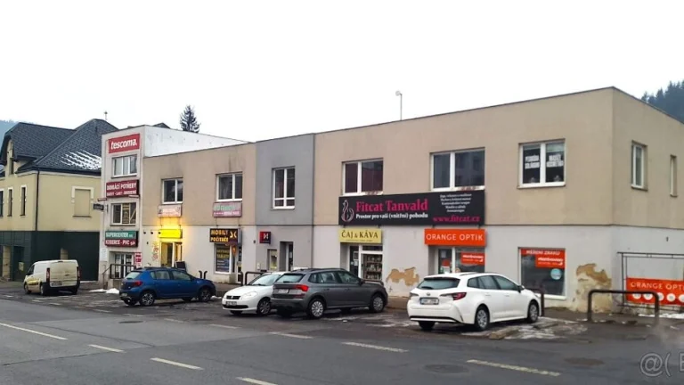 Prodám pronajaté obchodní prostory o výměře cca 220 m2