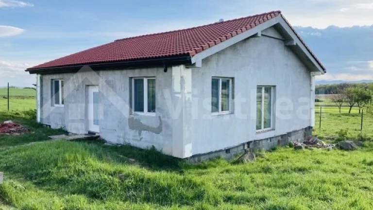 REZERVOVANÉ - Ponúkame na predaj rozostavaný RD,